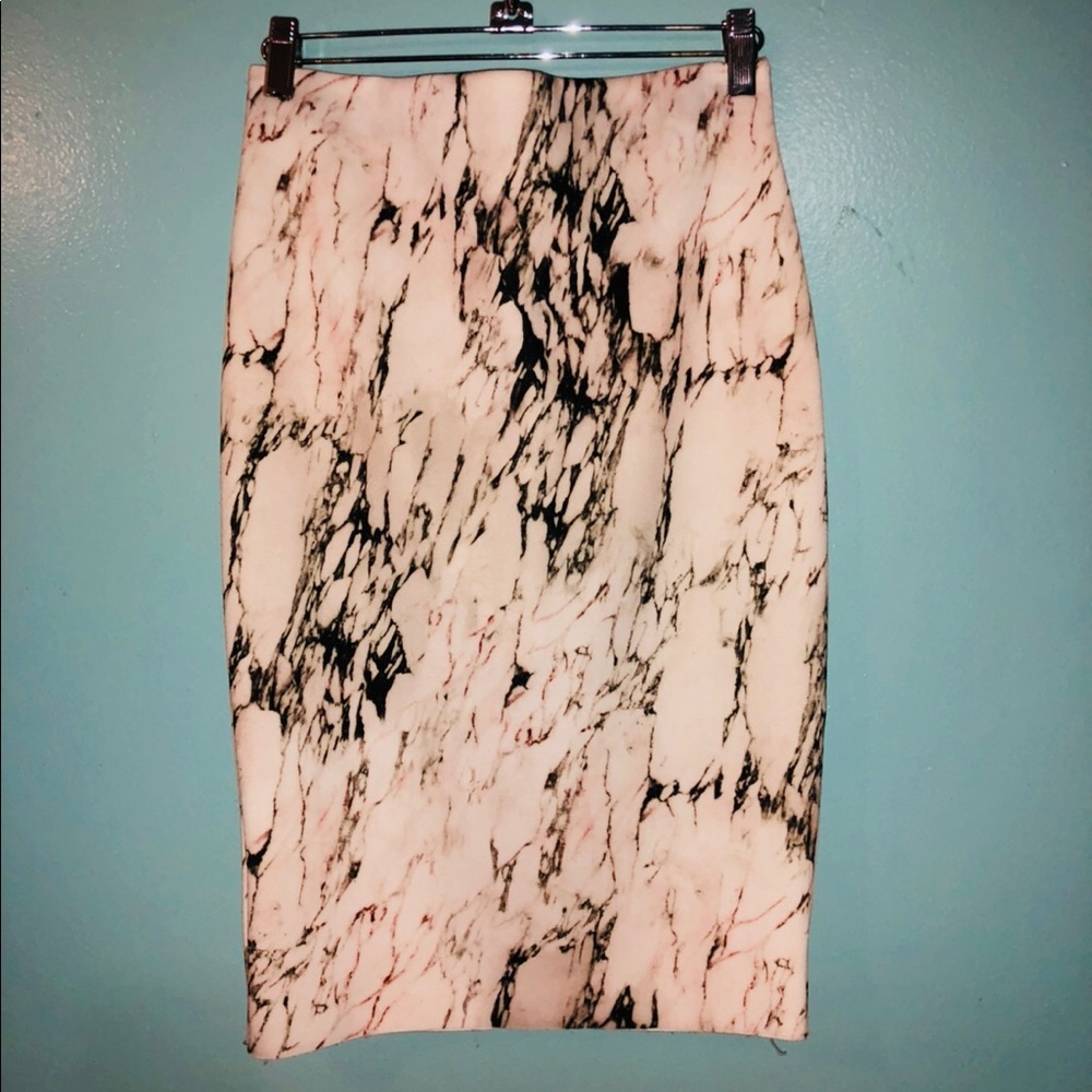 Marble pencil skirt